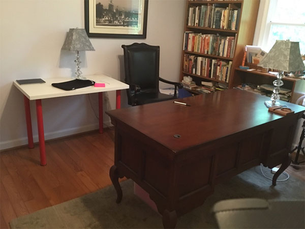 Jerdine Nolen's clean desk