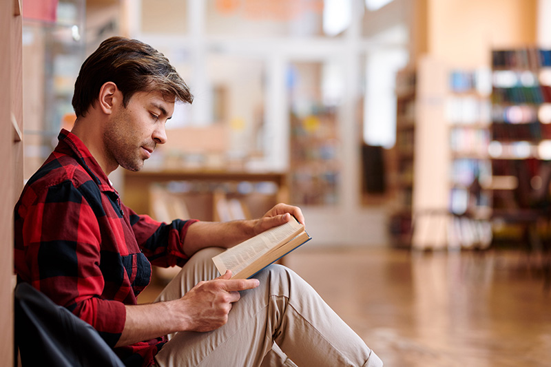 ph_man_reading_two_800px